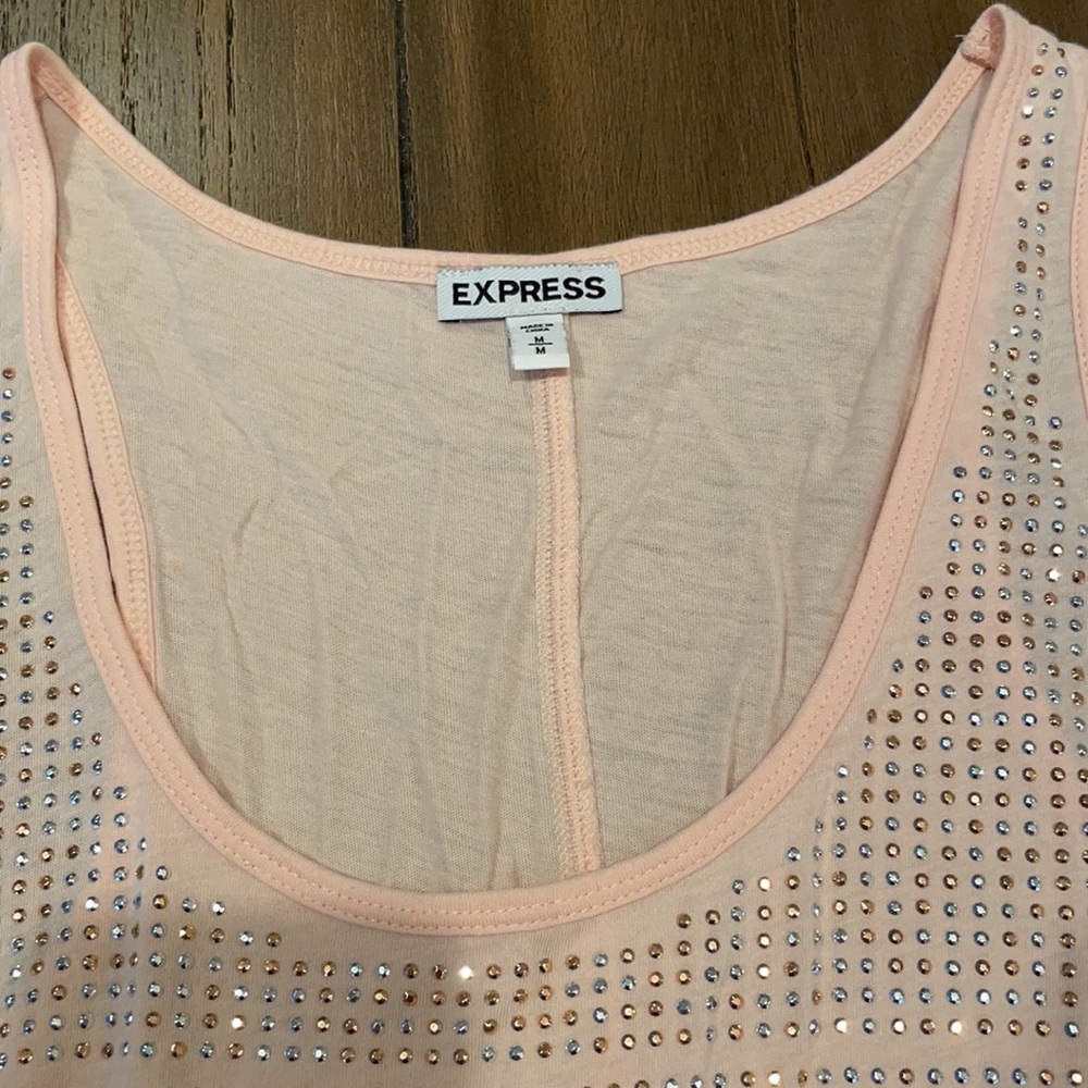 🟡 Express Tank Top - Picture 2 of 3